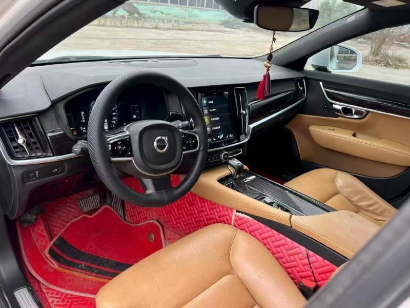 菏澤17年沃爾沃S904