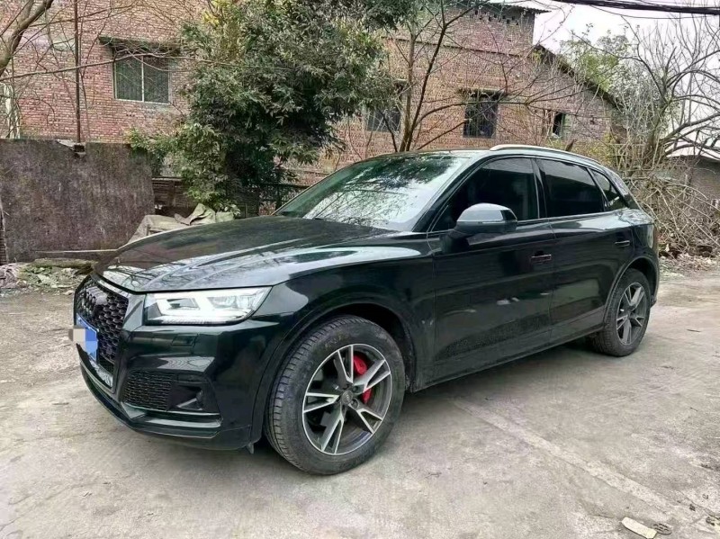 重慶20年奧迪Q52