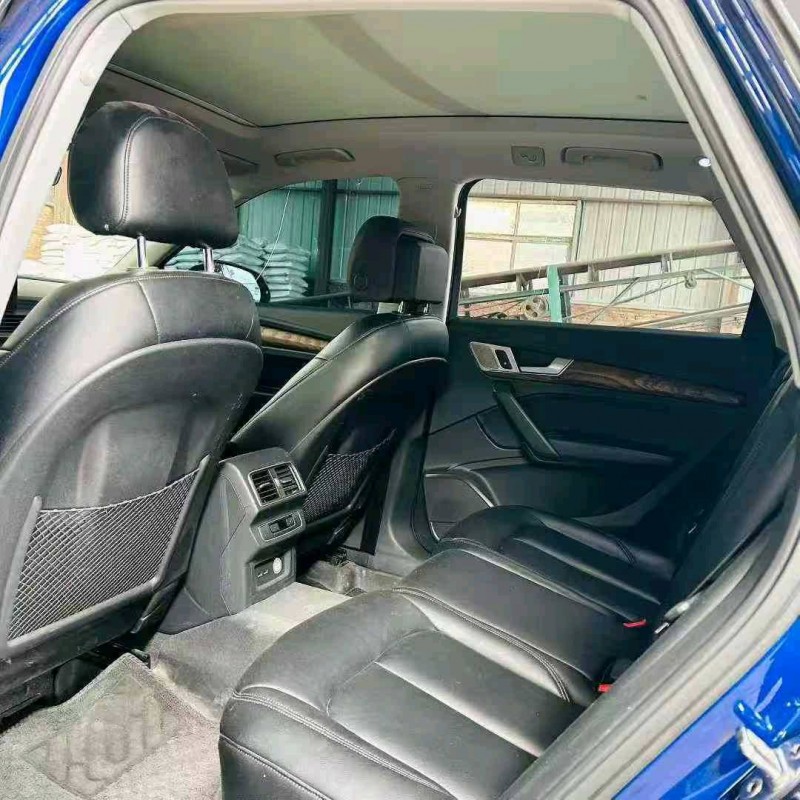 青島19年奧迪Q55