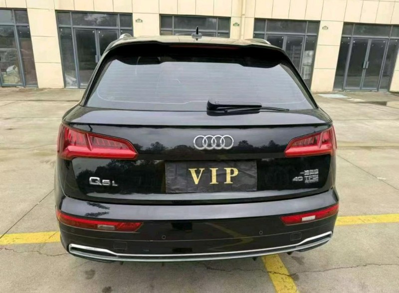 襄陽19年奧迪Q56