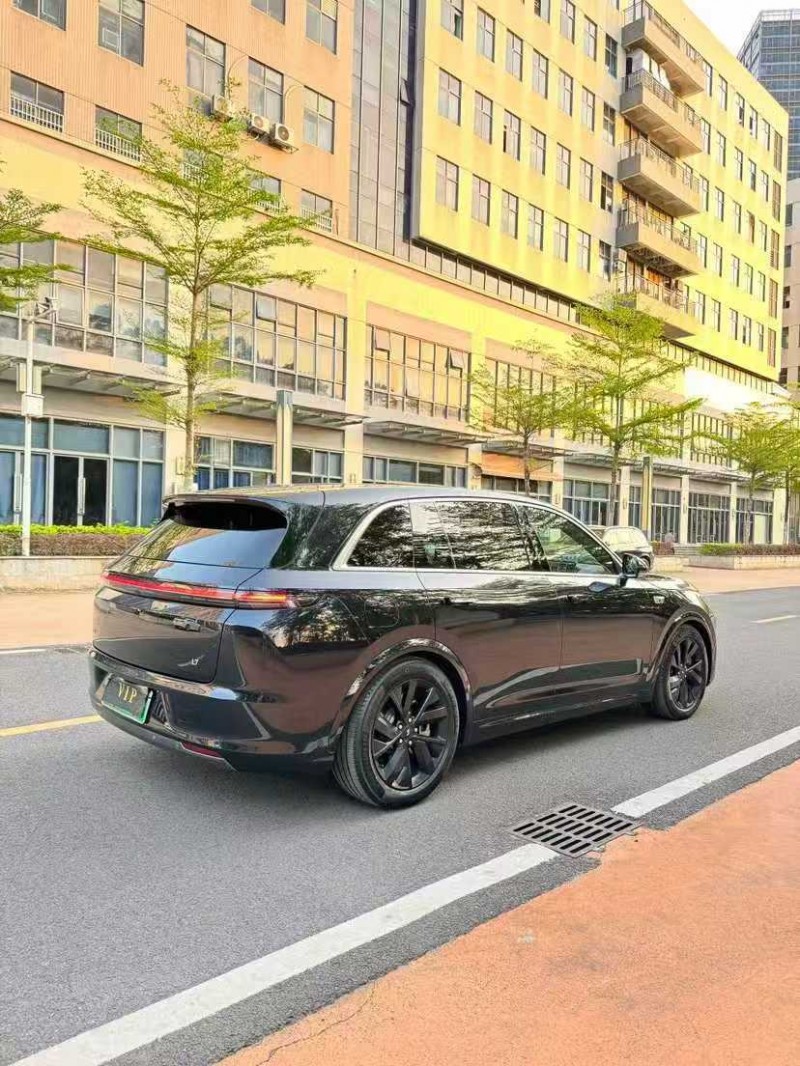 深圳23年理想L79