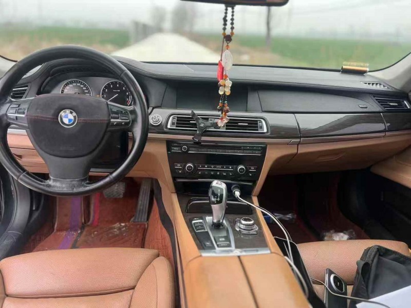 菏泽11年宝马7系5