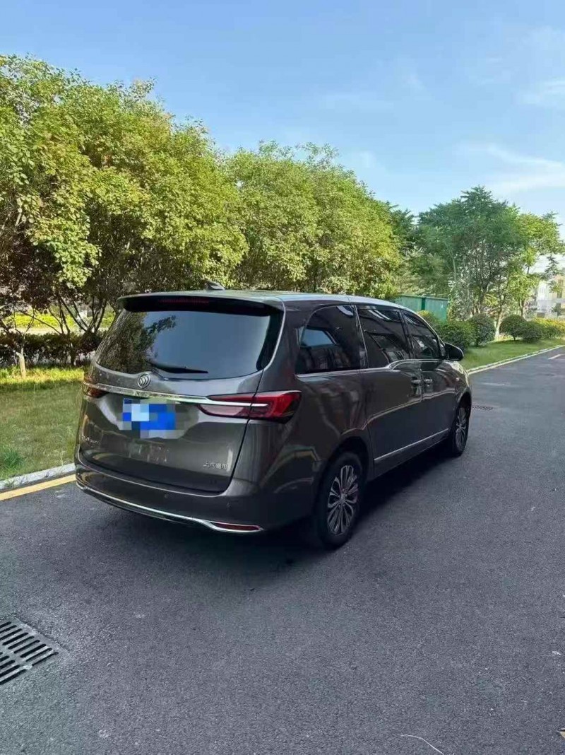 潍坊22年别克GL88