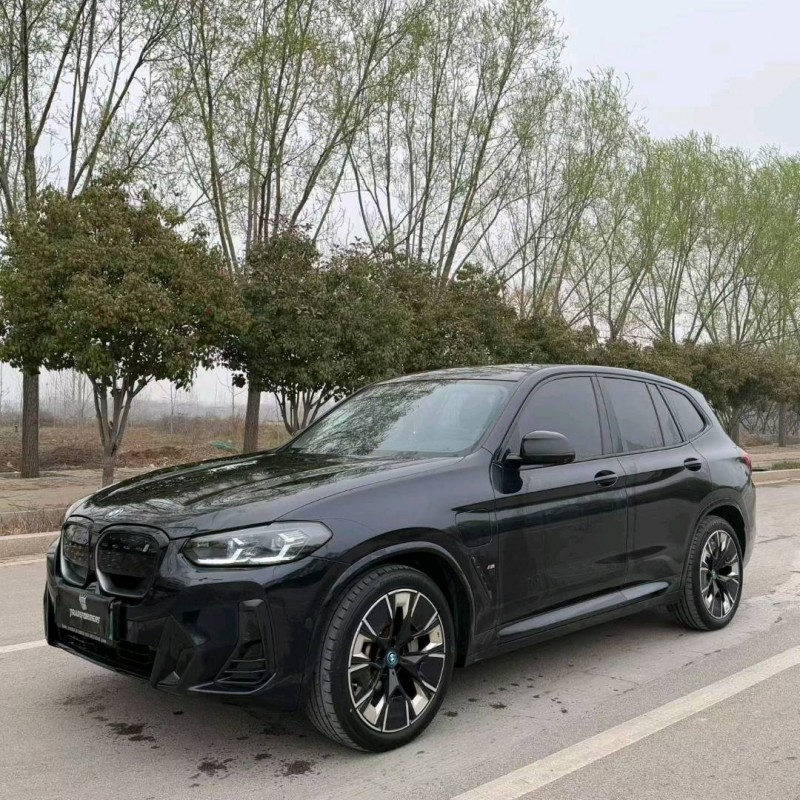 枣庄23年宝马IX3