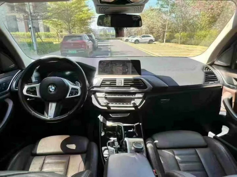 深圳20年宝马X38