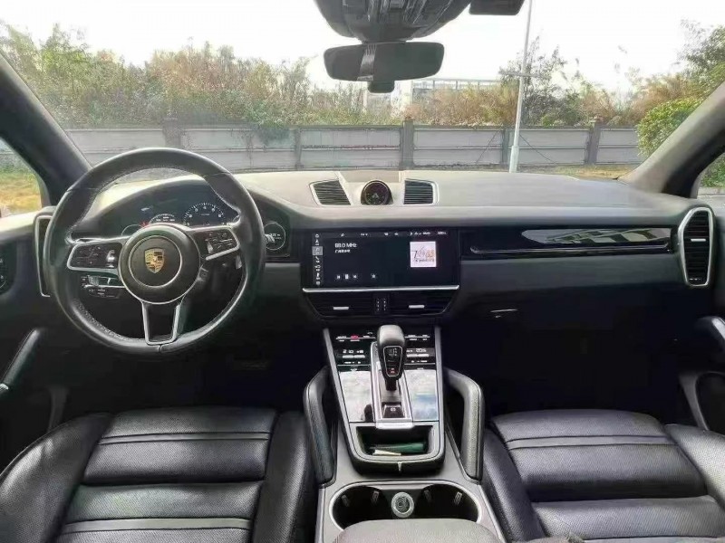 湛江20年保时捷卡宴6