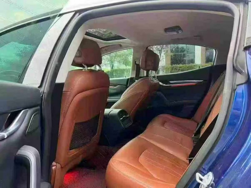 汕头16年玛莎拉蒂Ghibli6