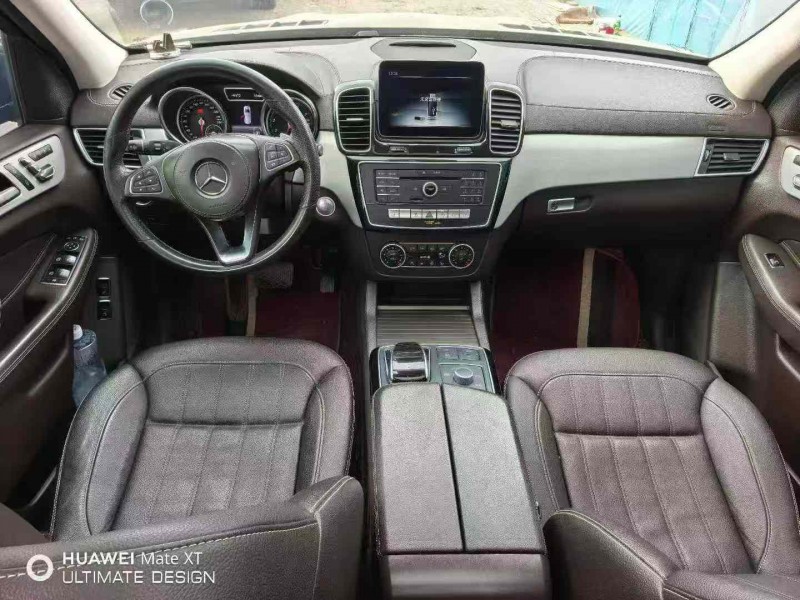 通遼18年奔馳GLS4