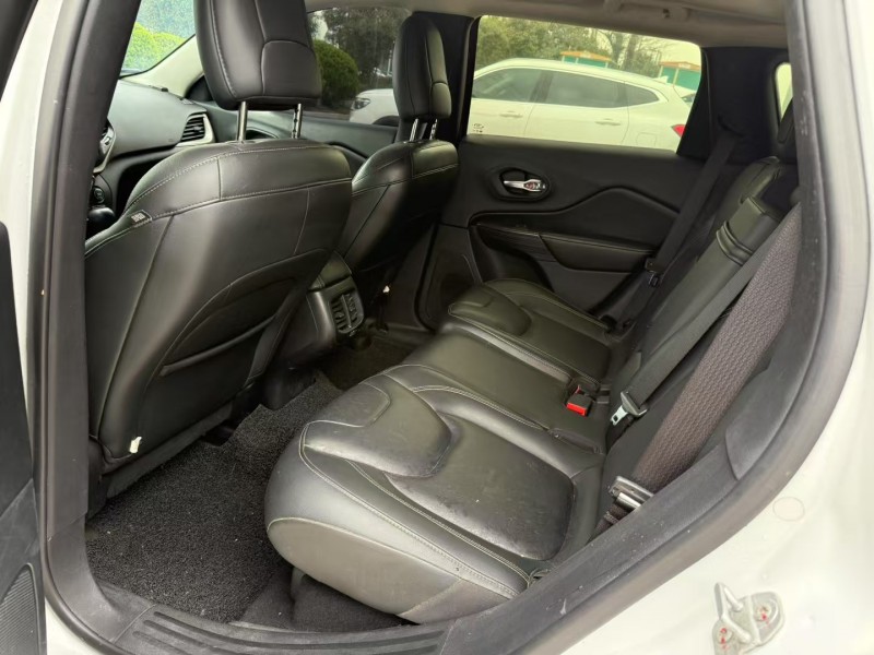 徐州18年Jeep自由光5