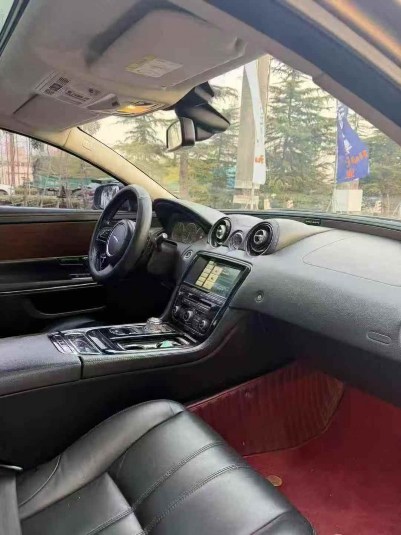 東營15年捷豹XJL4