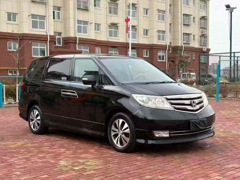 济宁12年本田艾力绅3