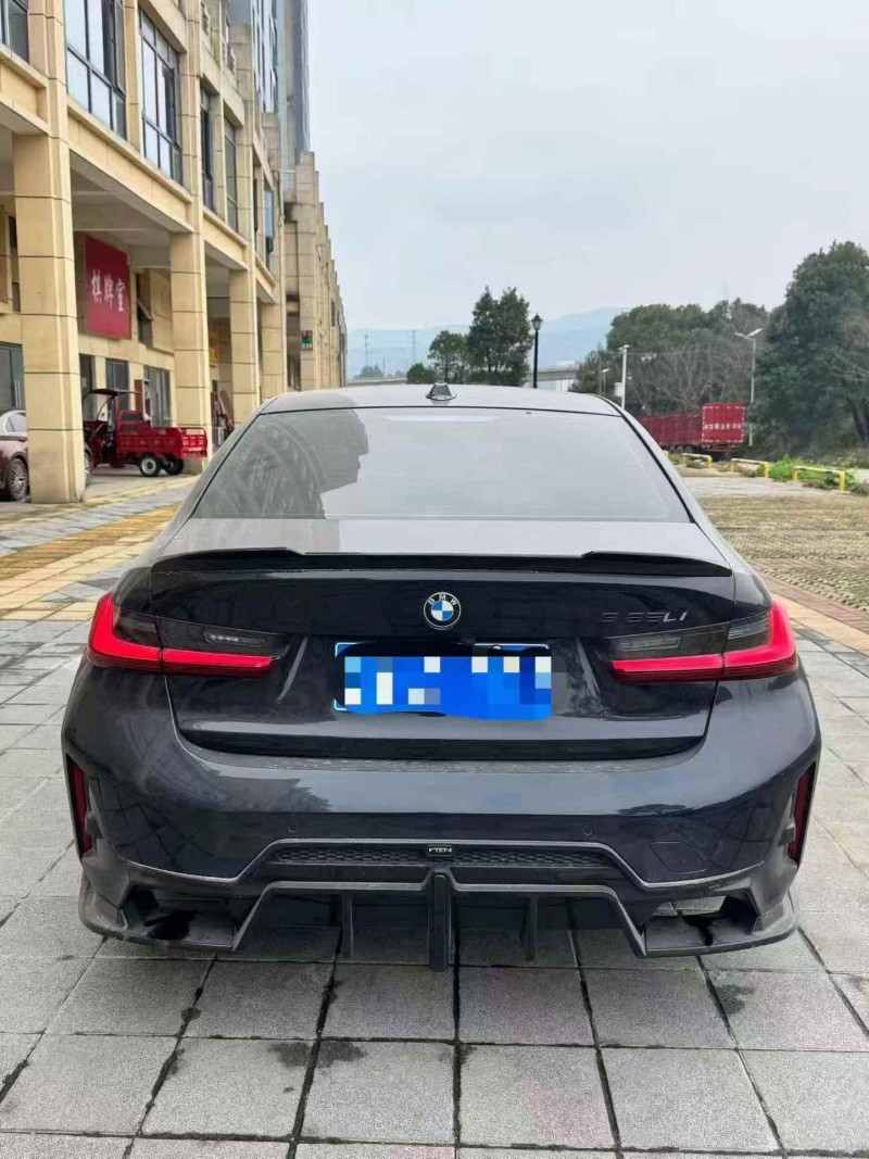 吉安23年宝马3系9