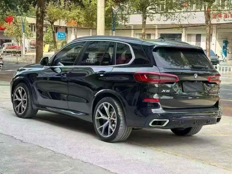 龍巖20年寶馬X57