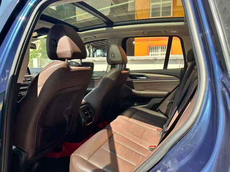 南平19年寶馬X33