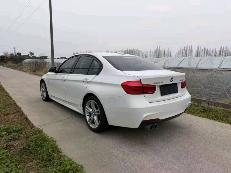嘉興19年寶馬3系9