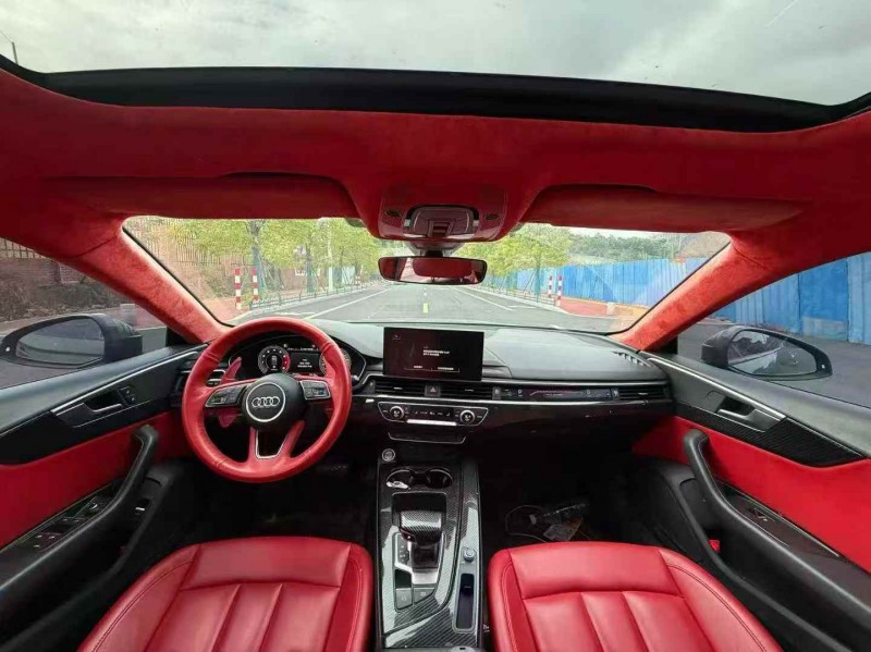 三明21年奧迪A55