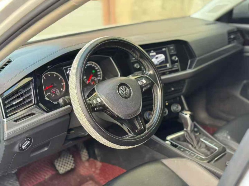 龙岩22年大众速腾5