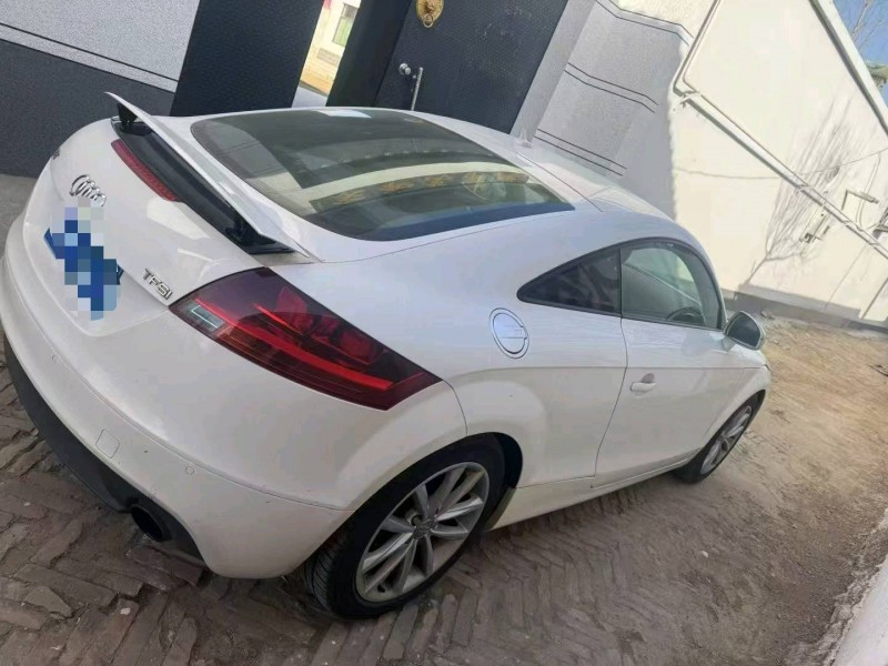 保定12年奧迪TT7