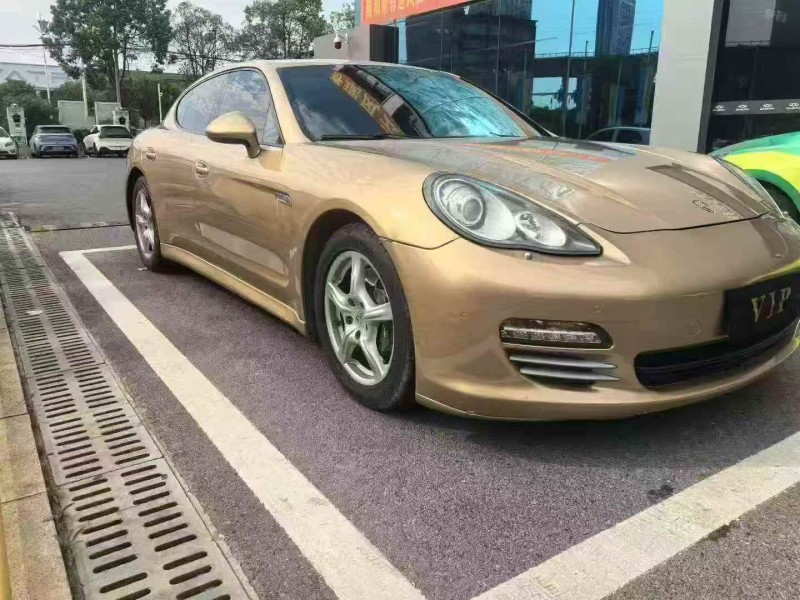 荊州12年保時捷帕拉梅拉2