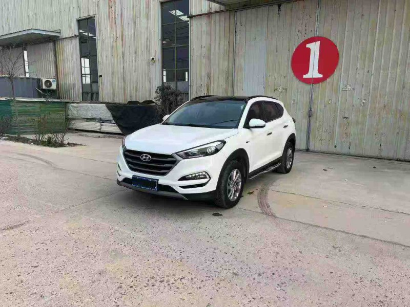 徐州17年现代途胜2