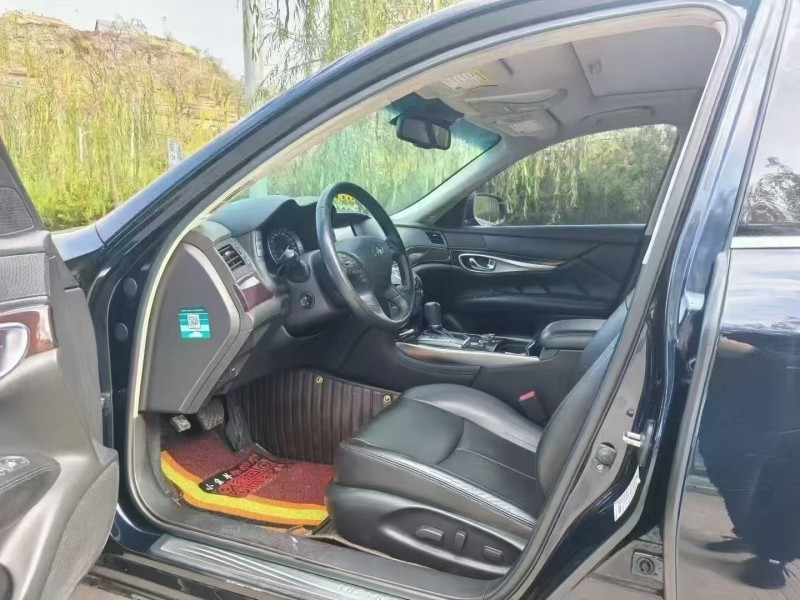 广州18年英菲尼迪Q704