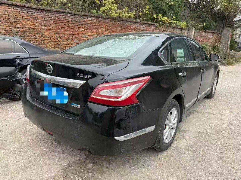 南平14年日产天籁7