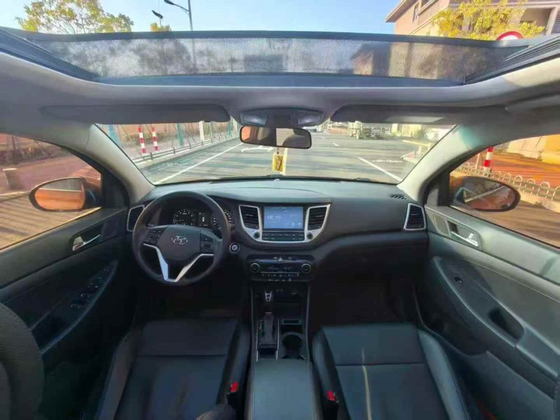 南平16年現代途勝5