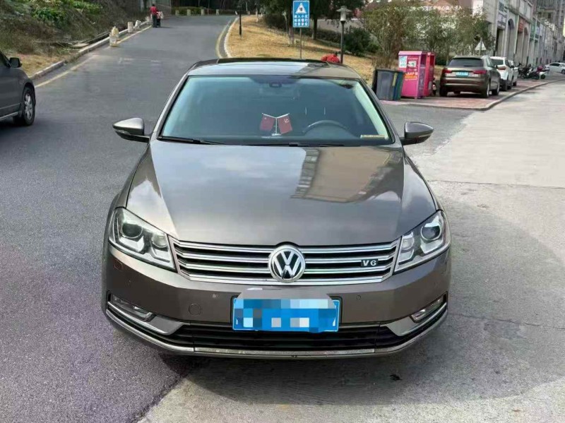 南平16年大眾邁騰1