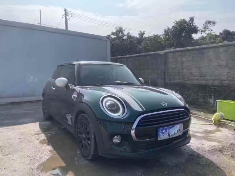 深圳18年寶馬迷你2