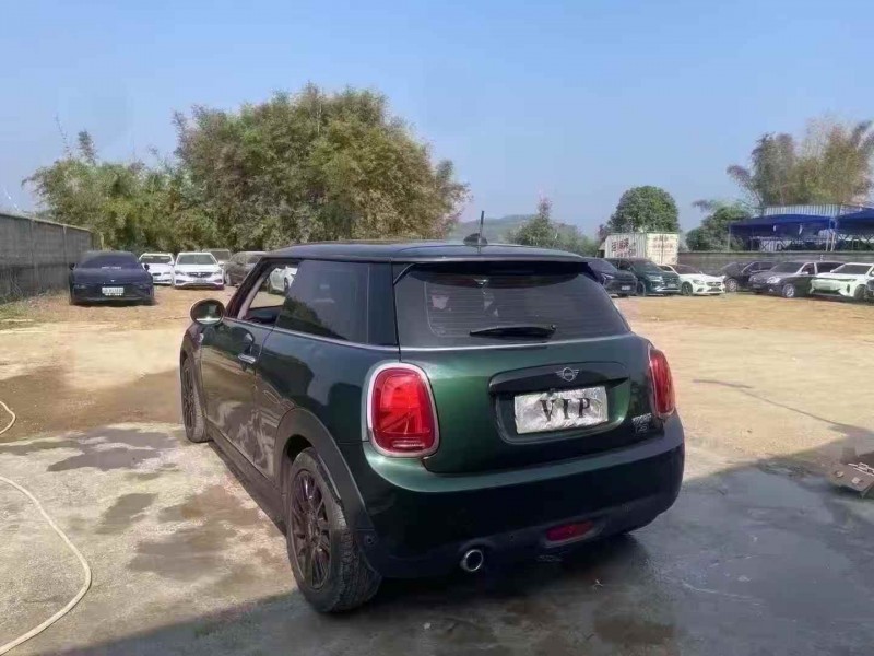 深圳18年寶馬迷你7