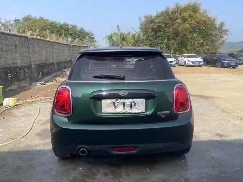 深圳18年寶馬迷你8