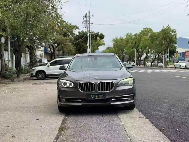 南平14年寶馬7系1