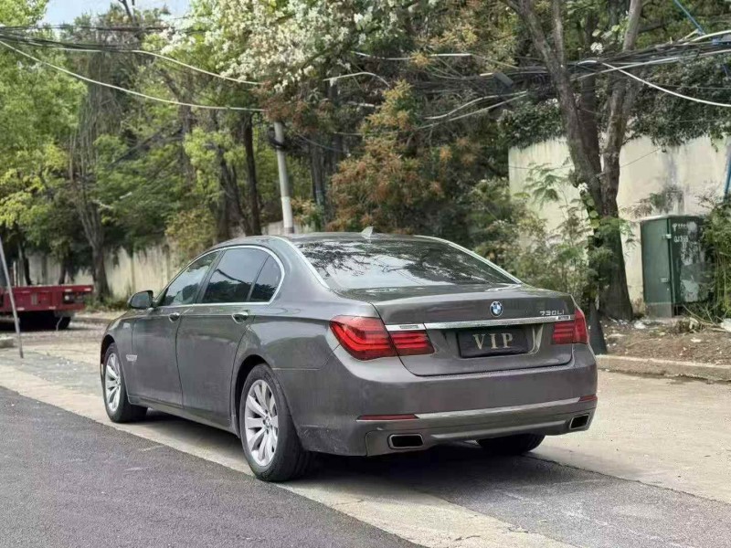 南平14年寶馬7系8