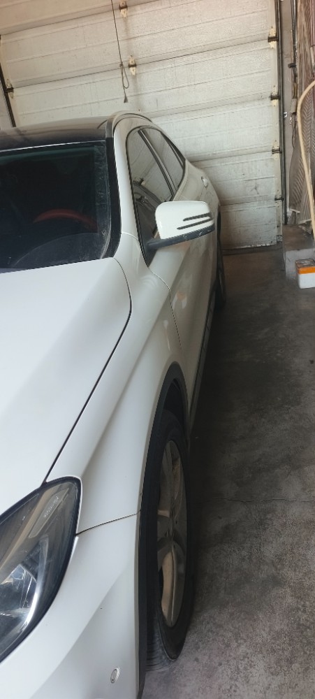 唐山16年奔驰GLA5