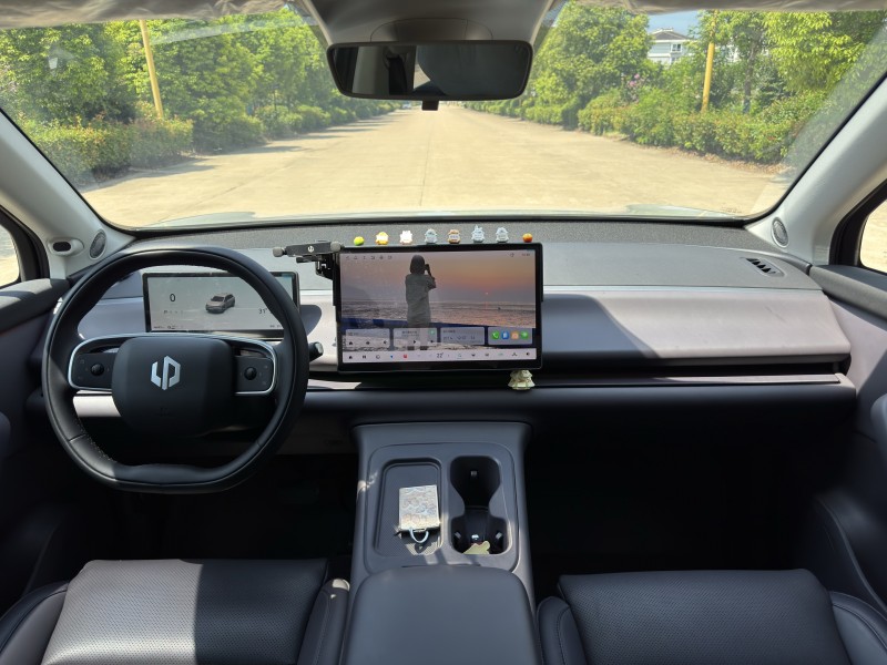 盐城24年零跑汽车C108