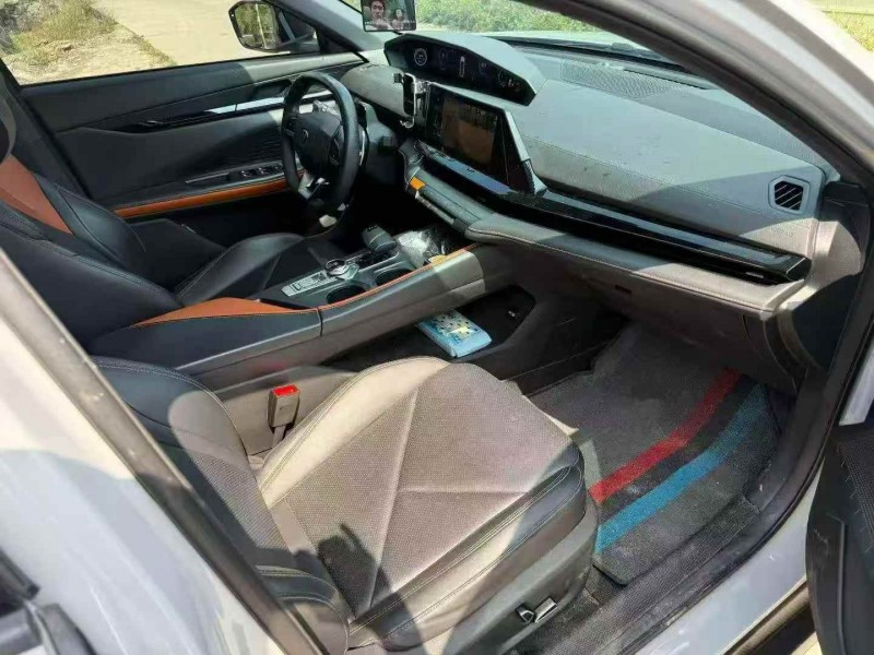 佛山22年长安汽车UNI8