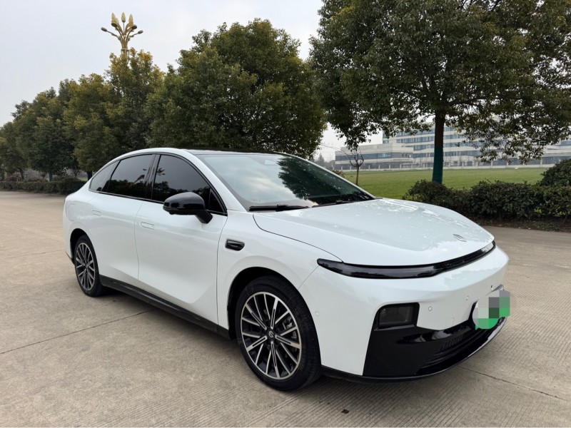 盐城25年零跑汽车B103