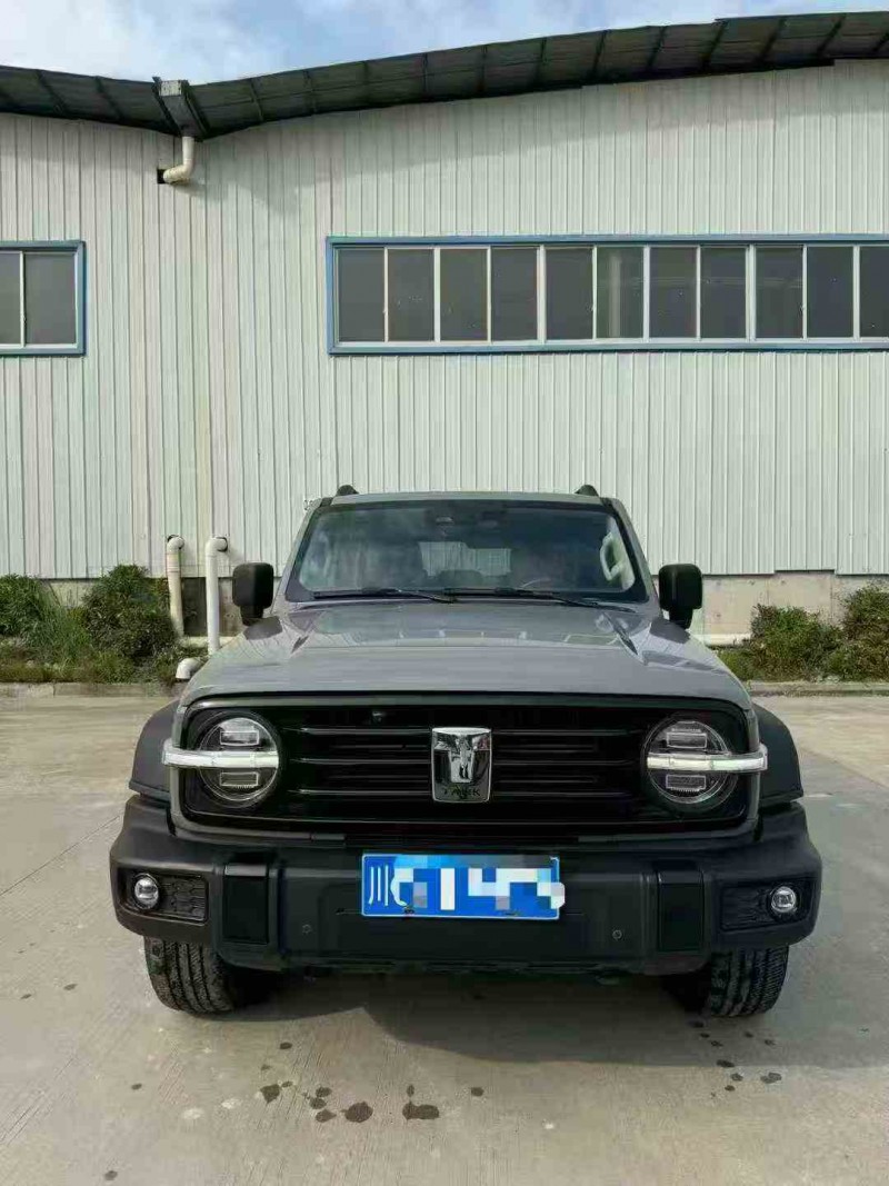 钦州23年长城汽车坦克1