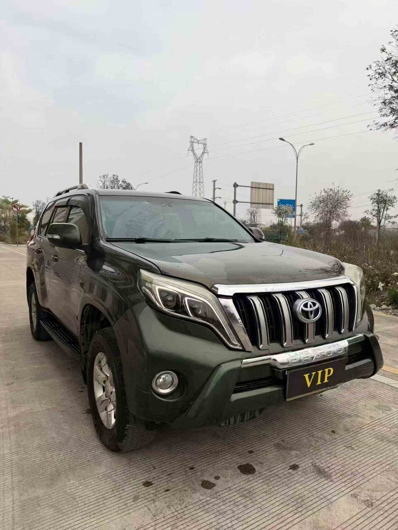 钦州12年丰田普拉多3