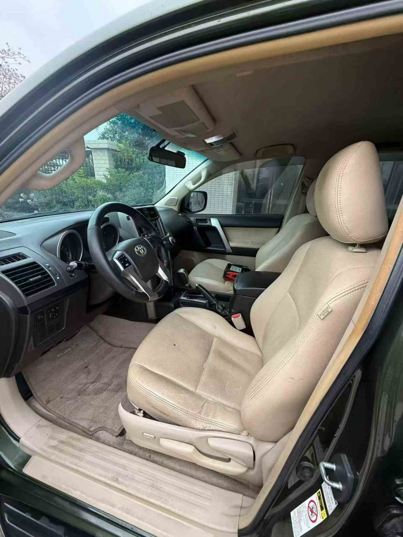 钦州12年丰田普拉多6