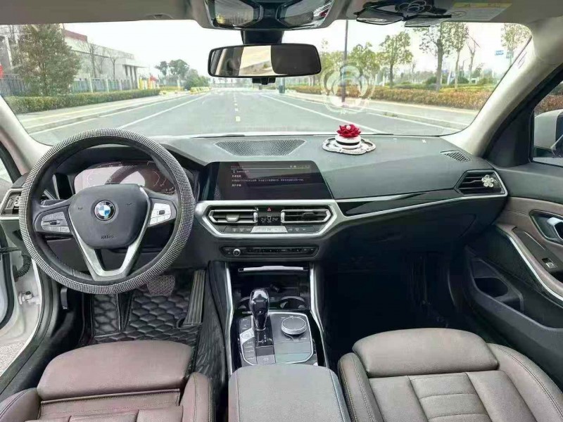 北海21年宝马5系4