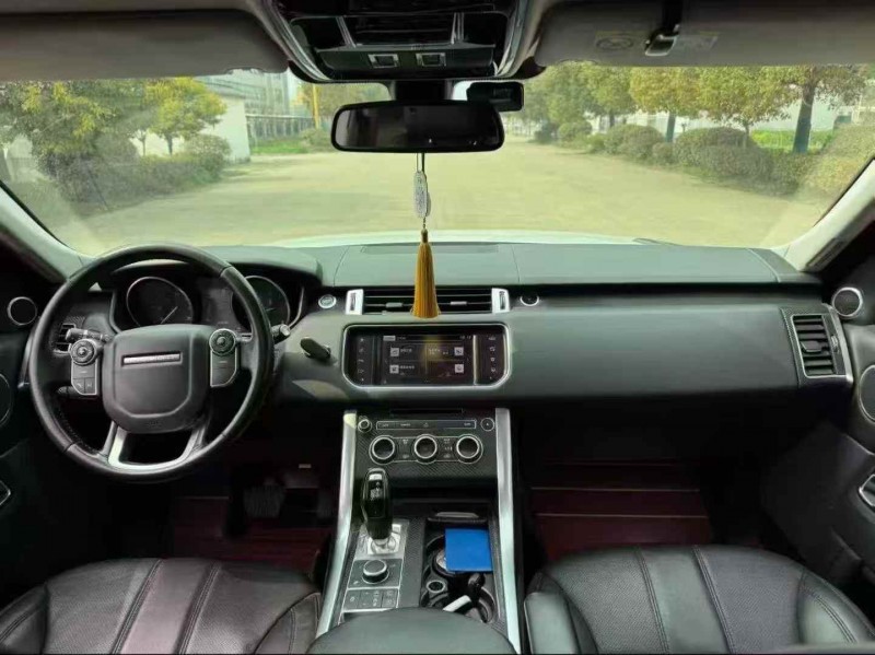 徐州17年路虎揽胜运动5