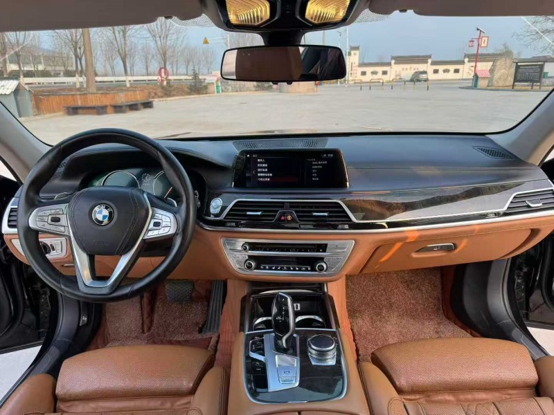 徐州16年宝马7系4