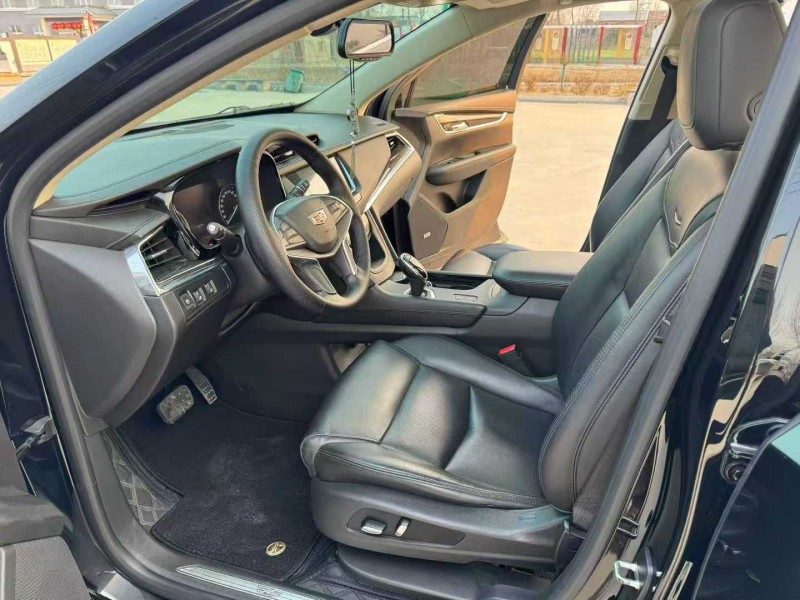 徐州18年凯迪拉克XT53