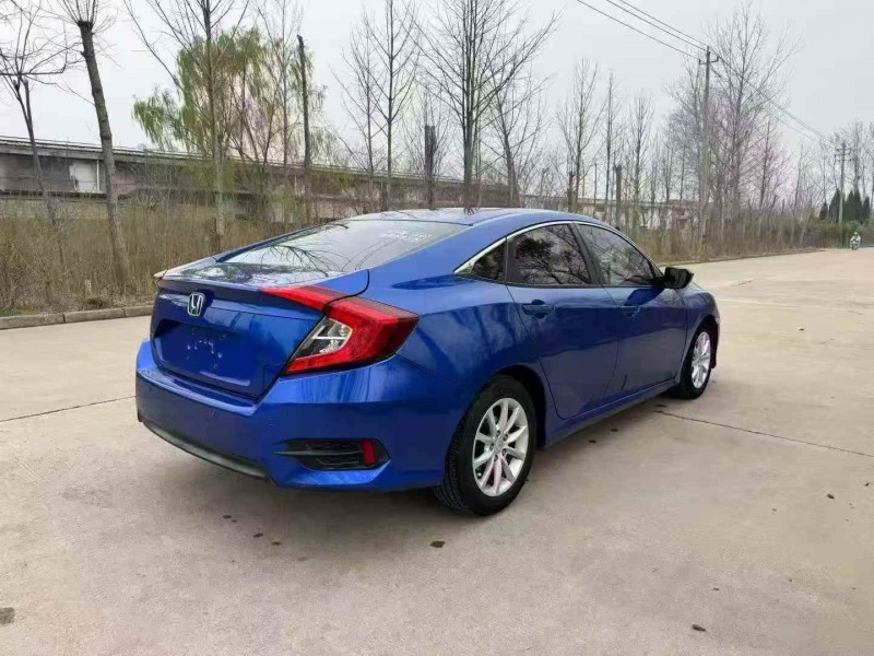 连云港17年本田思域6