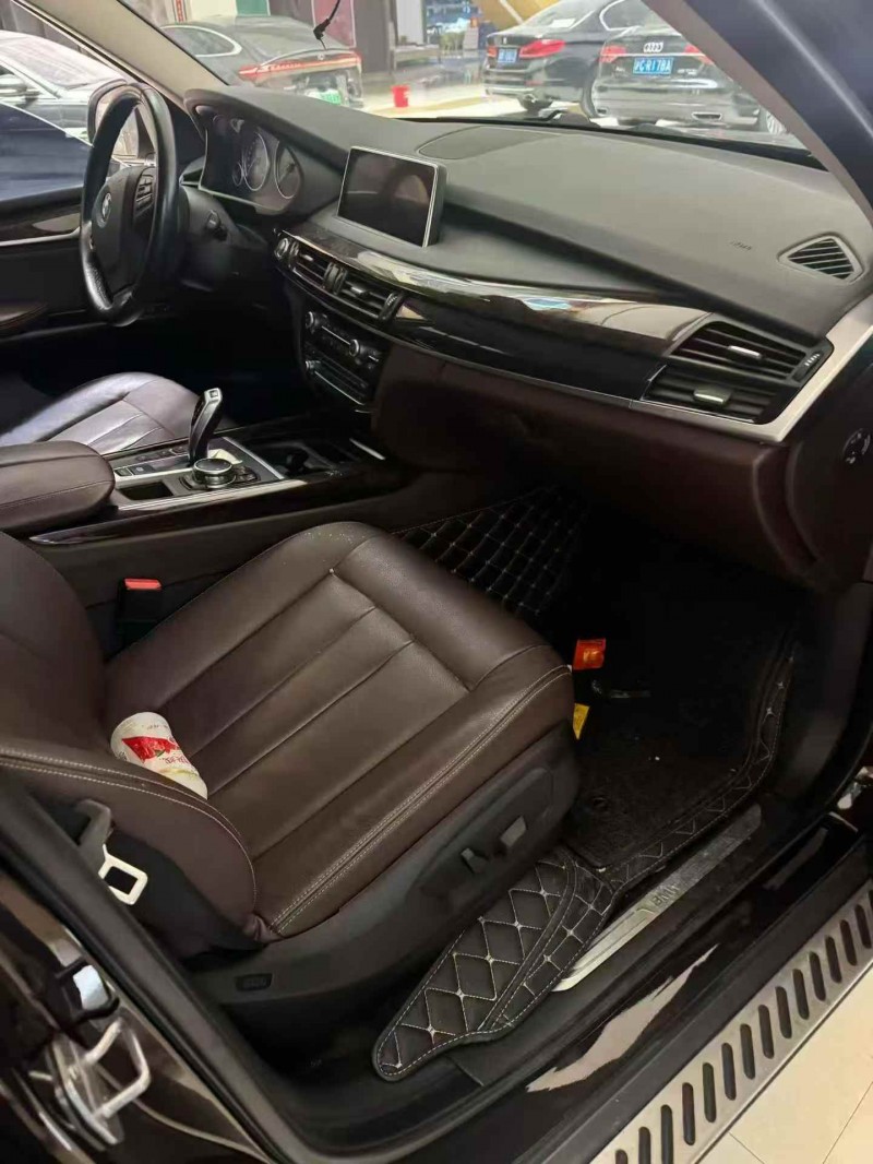 金华16年宝马X55