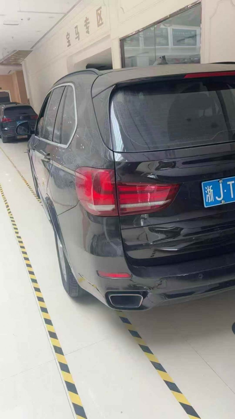 金华16年宝马X57