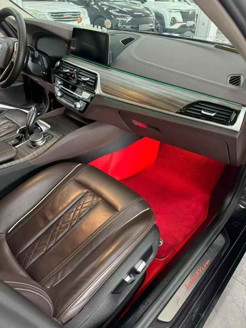 十堰20年宝马5系5