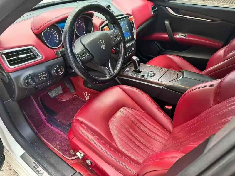 东营16年玛莎拉蒂Ghibli4