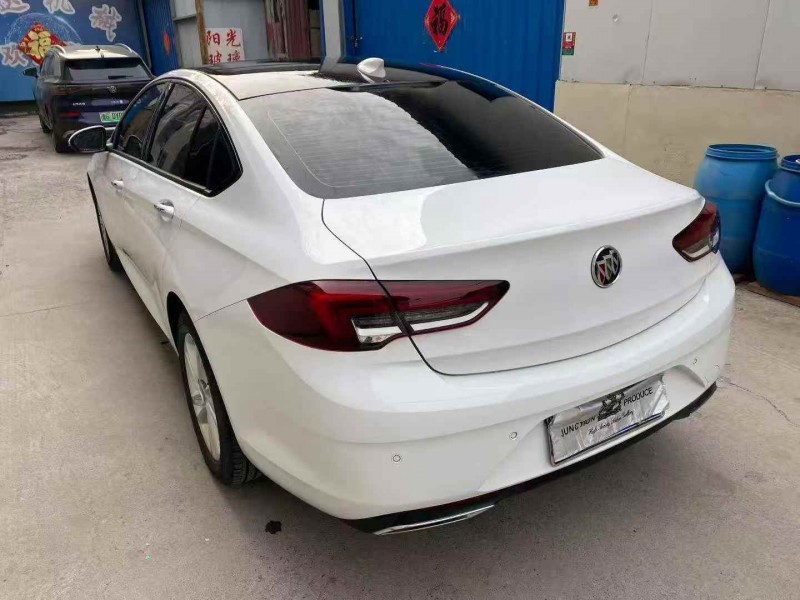 潍坊22年别克君威8